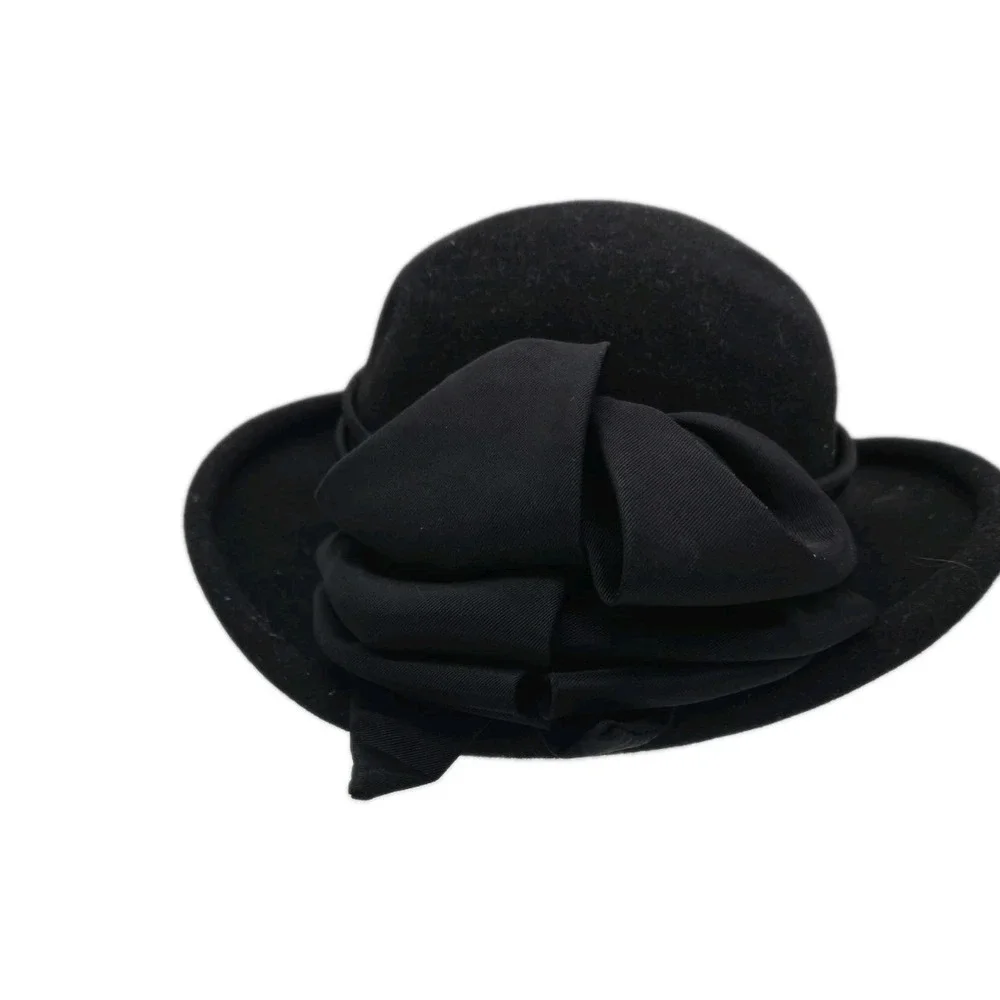 Designed By Sylvia NY St. Louis Black Hat Doeskin Felt 100% Wool Vintage (USA)